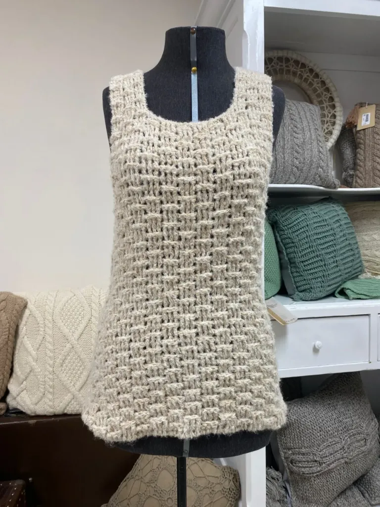 [05-070] Chaleco-sin mangas